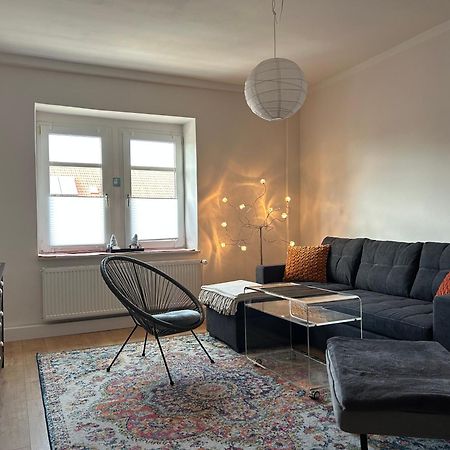 Schoene Neue 4 Zimmer Wohnung Mit Sued-Balkon Bis 8 Personen Naumburg  Exteriér fotografie