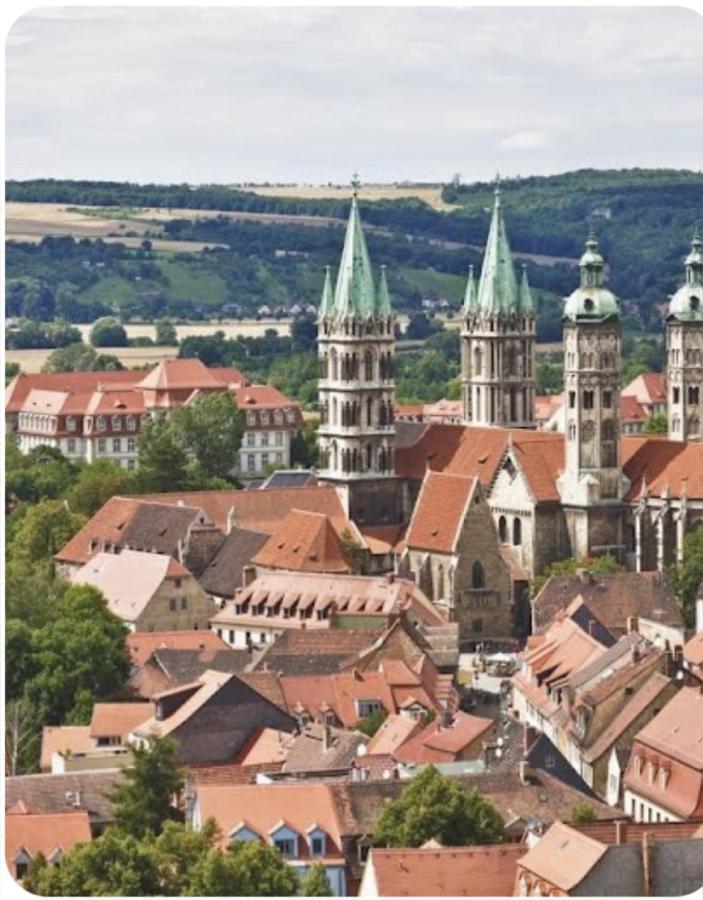 Schoene Neue 4 Zimmer Wohnung Mit Sued-Balkon Bis 8 Personen Naumburg  Exteriér fotografie