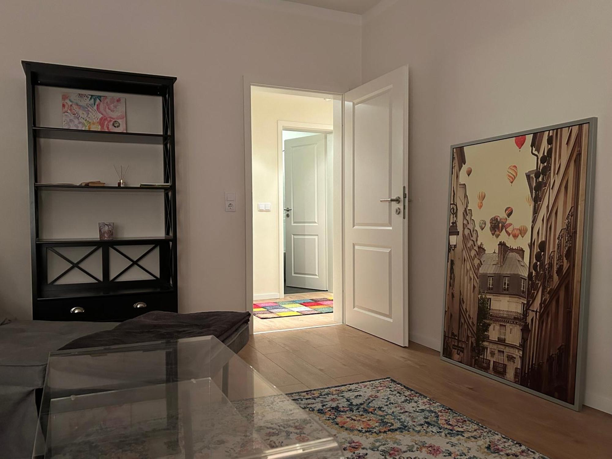 Schoene Neue 4 Zimmer Wohnung Mit Sued-Balkon Bis 8 Personen Naumburg  Exteriér fotografie