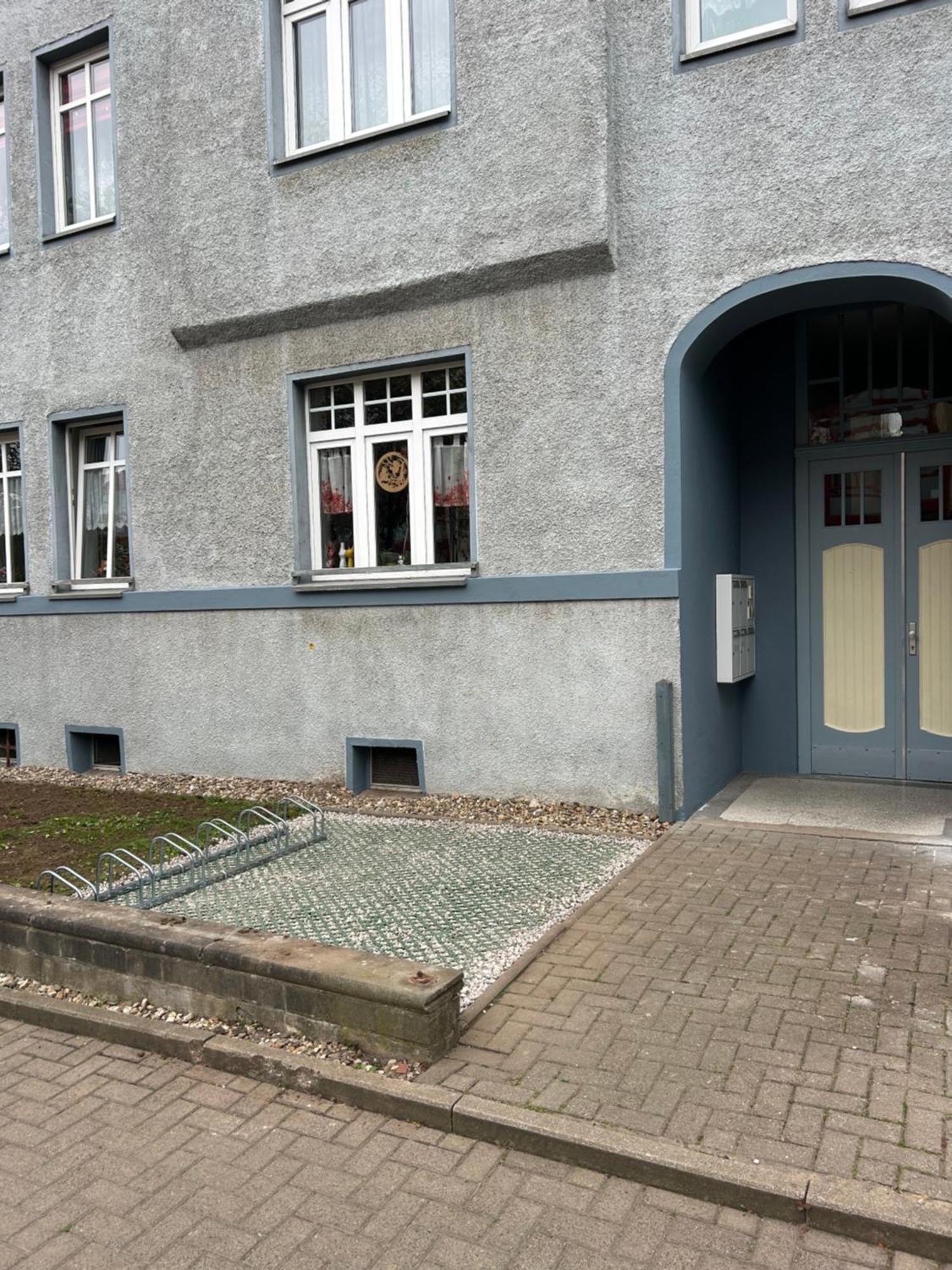 Schoene Neue 4 Zimmer Wohnung Mit Sued-Balkon Bis 8 Personen Naumburg  Exteriér fotografie