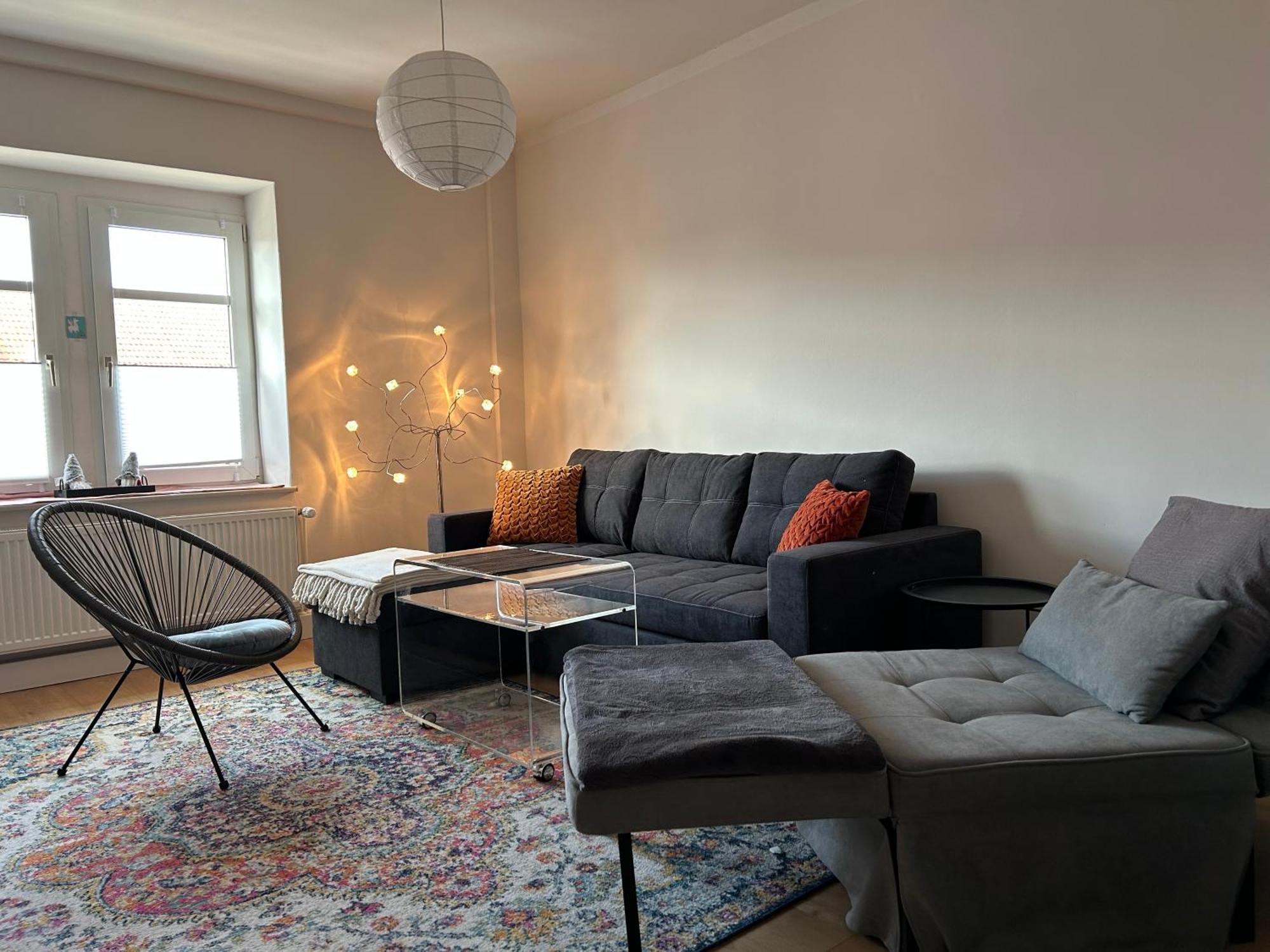 Schoene Neue 4 Zimmer Wohnung Mit Sued-Balkon Bis 8 Personen Naumburg  Exteriér fotografie