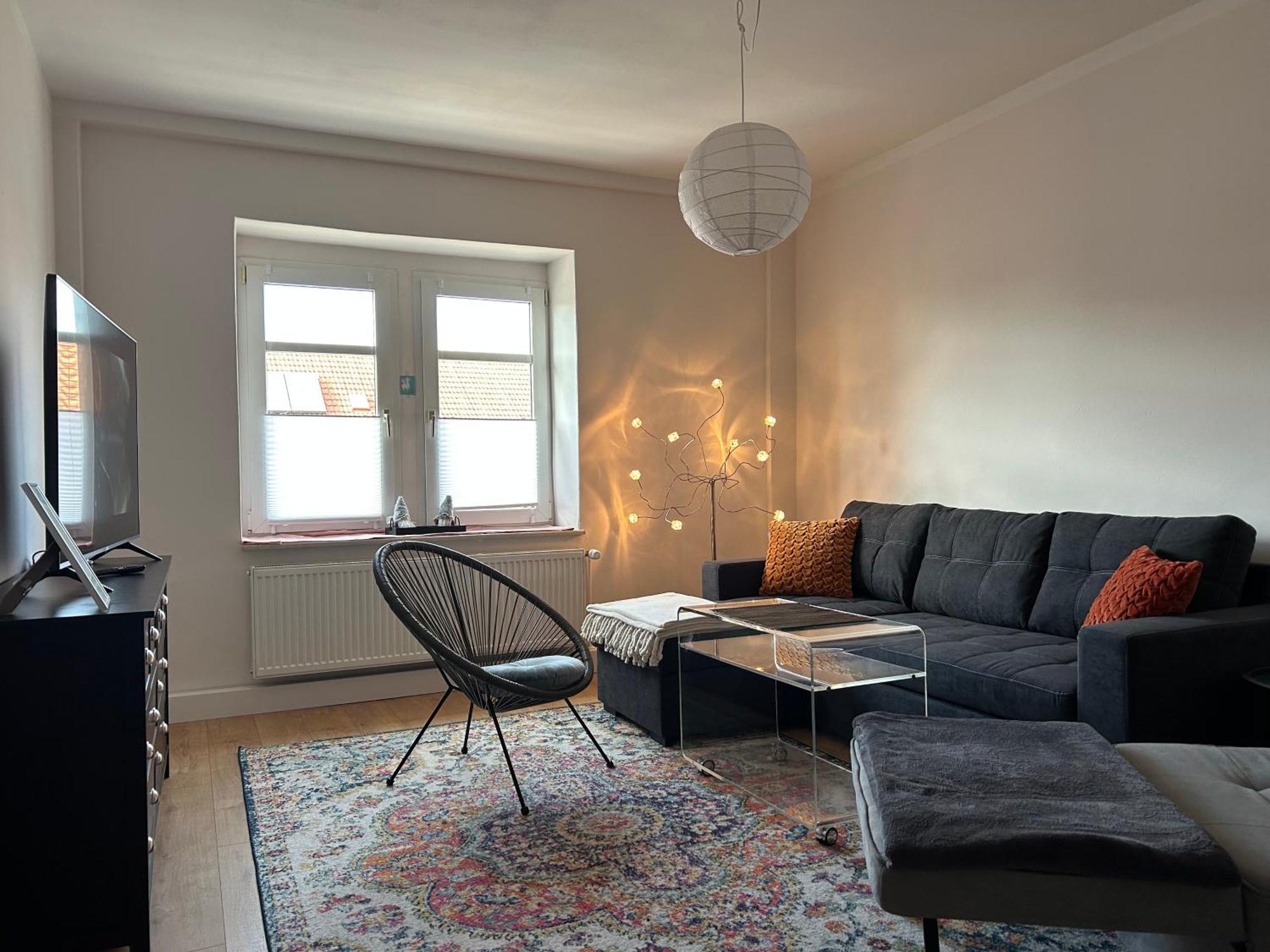 Schoene Neue 4 Zimmer Wohnung Mit Sued-Balkon Bis 8 Personen Naumburg  Exteriér fotografie