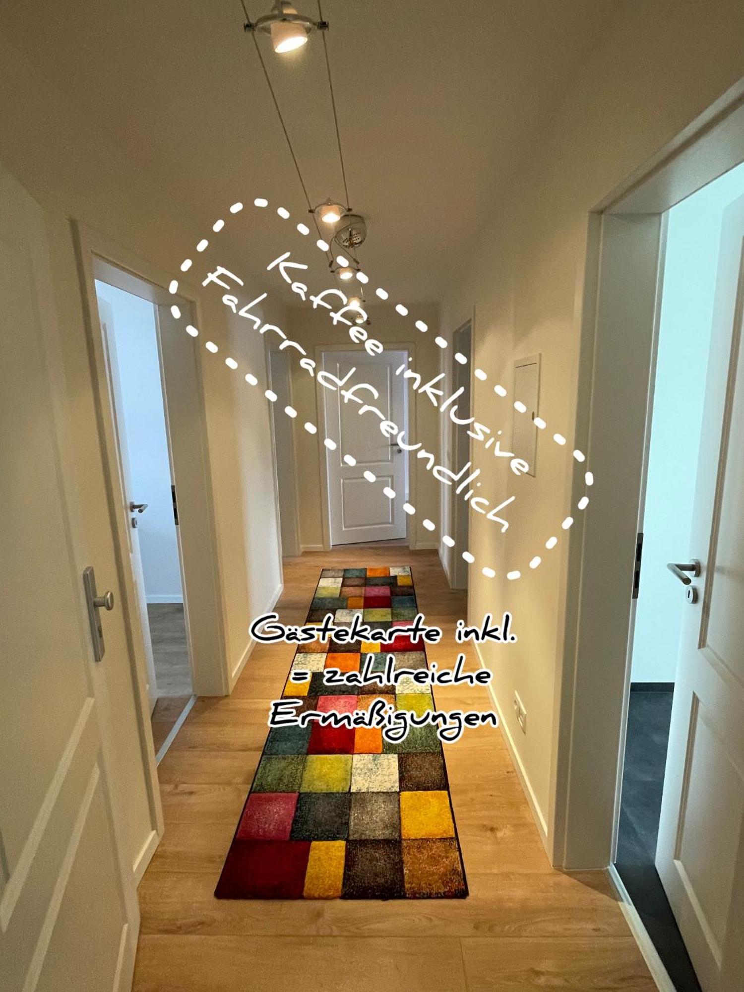 Schoene Neue 4 Zimmer Wohnung Mit Sued-Balkon Bis 8 Personen Naumburg  Exteriér fotografie